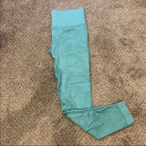 High waisted seamless gym shark leggings